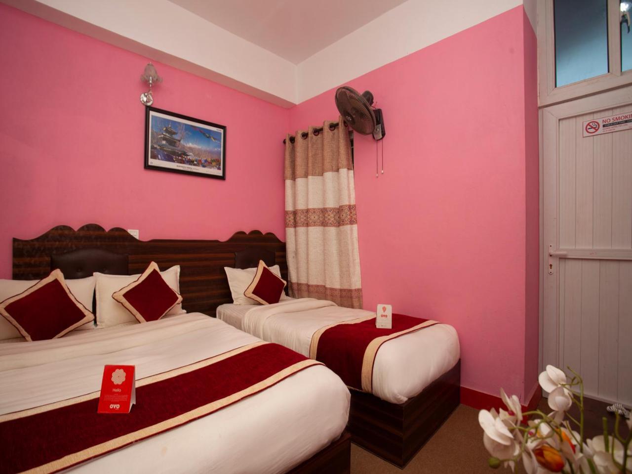 Oyo 195 Global Hotel And Resort Катманду Экстерьер фото